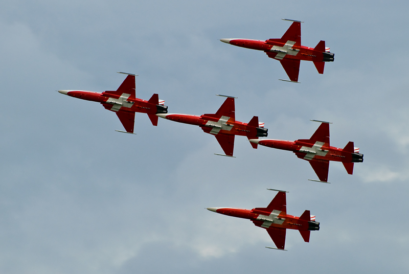 027_AirPower_Patrouille Suisse na F-5E Tiger.jpg